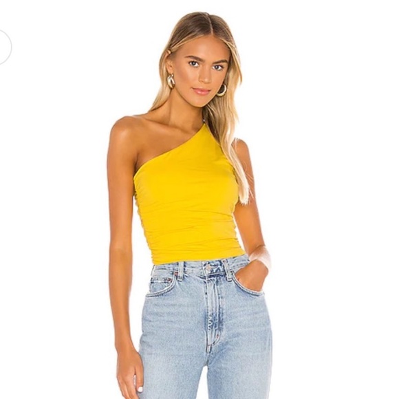 Superdown Anna cropped ruched one shoulder top - Picture 5 of 8